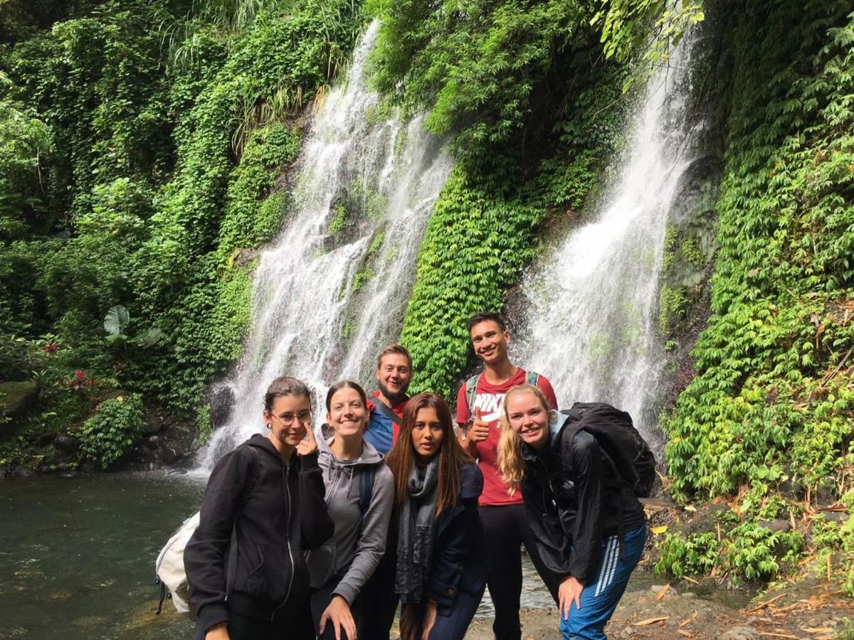 Thalia Guesthouse Ijen - Bromo & Sukamade Tour Баньюванги Экстерьер фото
